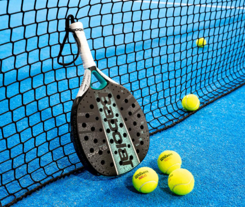 peralatan-wajib-yang-digunakan-dalam-olahraga-padel