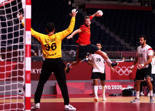 strategi-serangan-cepat-dalam-permainan-handball