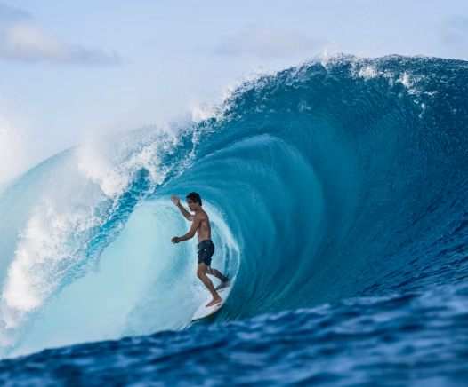 rahasia-surfing-profesional-dalam-menjaga-keseimbangan