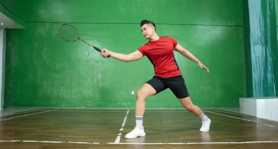 latihan-footwork-badminton-untuk-gerakan-lebih-cepat