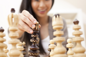 manfaat-bermain-catur-untuk-kesehatan-otak