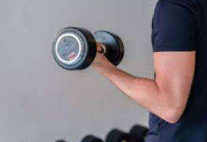 manfaat-latihan-angkat-beban-bagi-kesehatan-tubuh