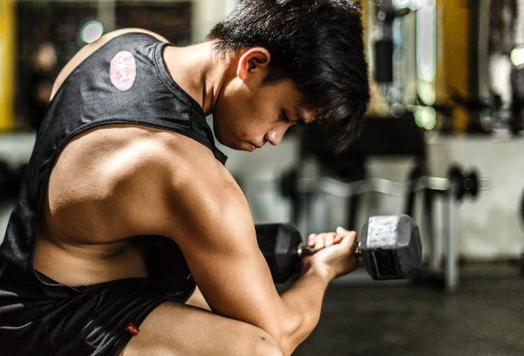 rahasia-tips-gym-membentuk-otot-lebih-cepat