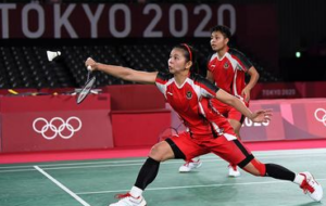 Peran Pemain Depan dan Belakang di Badminton Ganda
